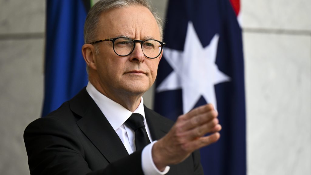 Thumbnail for Government preparing for the worst in Lebanon, urges 15,000 Aussies to head home