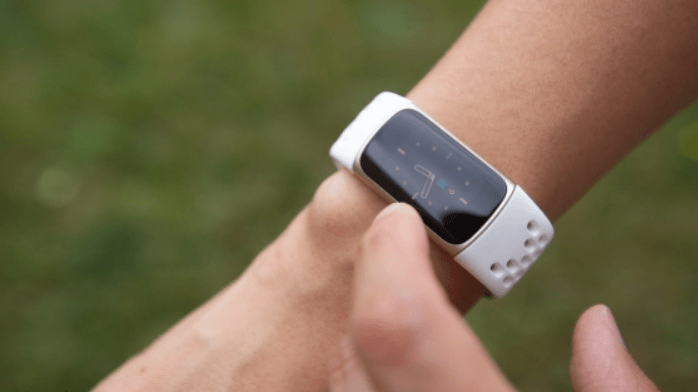 Thumbnail for Fitbit off to court over “false” guarantees