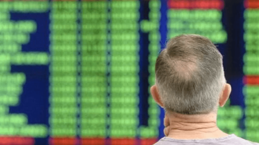 The sharemarket has bounced back from poor performances to. record its best week of the year. (file photo)