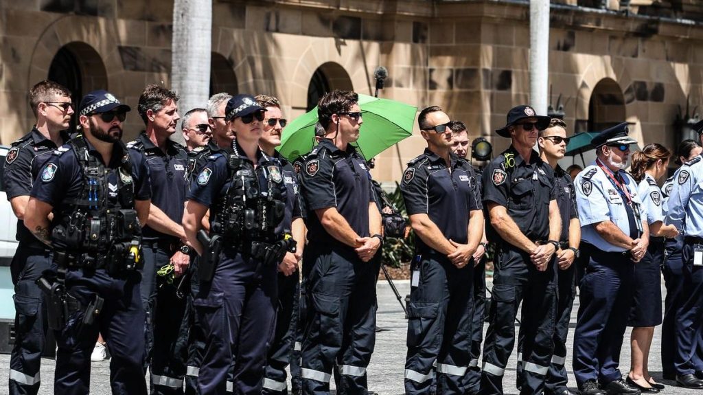 Police in Queensland will no longer be able to restrain people using a controversial hold targeting the neck. (photo: Qld Police Service).