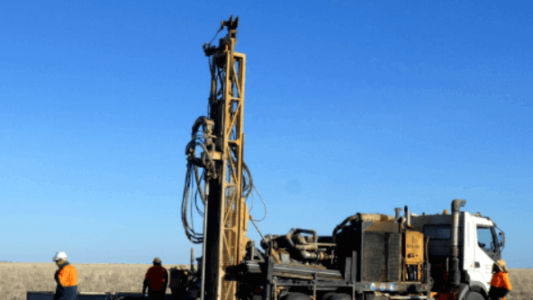 Thumbnail for QEM joins up with UQ as a new vanadium company hits ASX