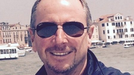 John Orr-Campbell, owner of Sea World Helicopters. (Photo LinkedIn).