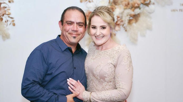 Thumbnail for His wife died in chopper crash, now dad makes a heart-wrenching plea for his son: ‘Pray for my little man’