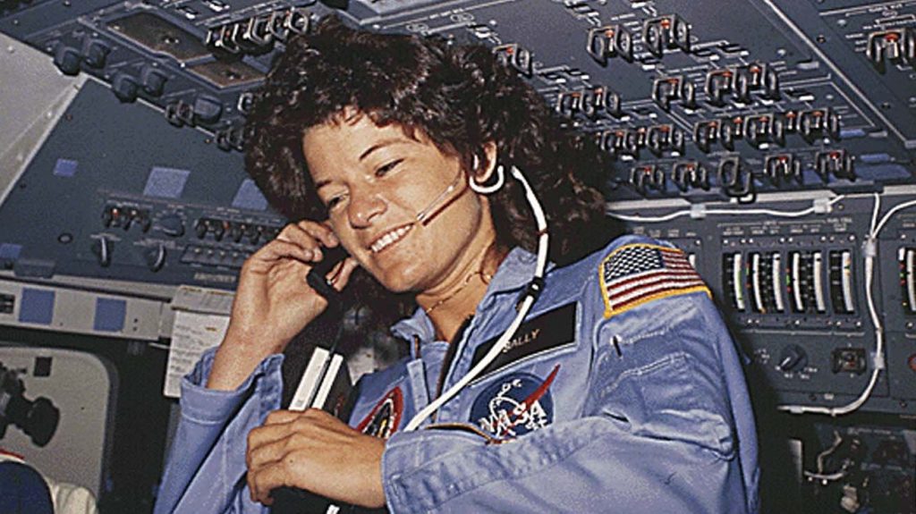 Thumbnail for Welcome back: NASA satellite plunges back to Earth after four decades in orbit