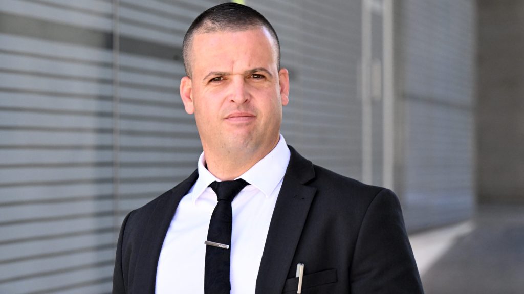 Ricky Lefoe outside the Brisbane Supreme Court before his manslaughter conviction (AAP Image/Darren England) 