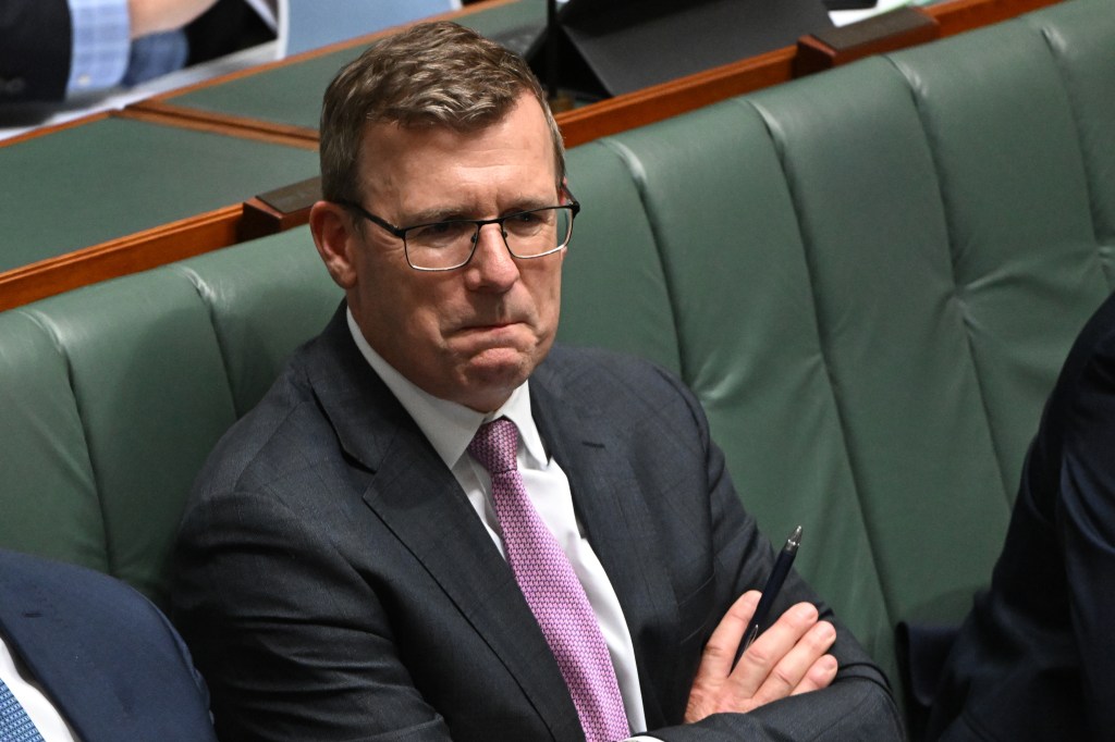 Thumbnail for Byelection battle looms as robodebt minister Alan Tudge quits politics