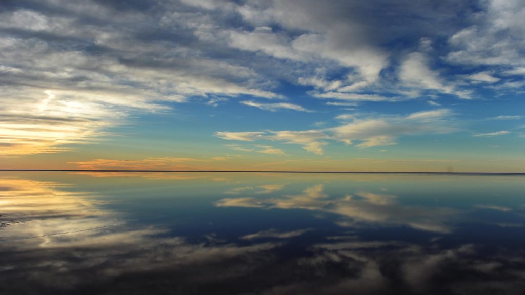 Thumbnail for Most of it’s beyond our borders, but Qld is being urged to move on Lake Eyre basin