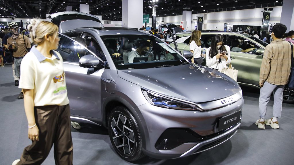 Thumbnail for Car rental giant reveals plans to roll out 500 electric cars this year