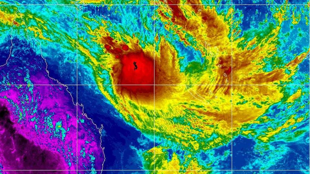 Thumbnail for Remember Freddy? Killer cyclone still active and threatening lives after 35-day rampage