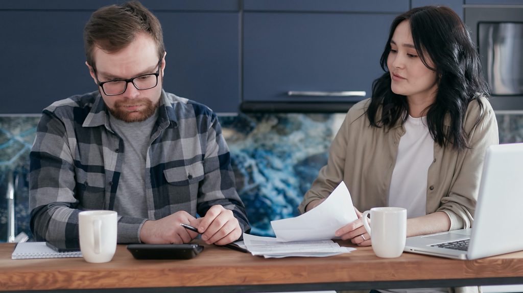 For the average variable rate mortgage holder with a $500,000 loan and 30 years remaining on their term, another cash rate hike will add $1051 to monthly repayments compared to April 2022 levels. (Image: Pexels)
