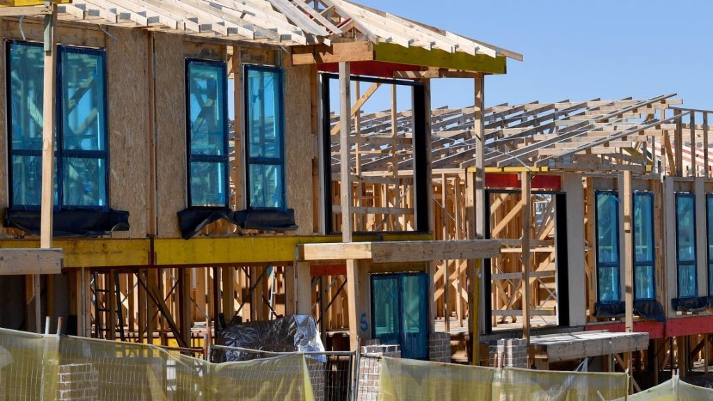 Thumbnail for New homes taking a year to deliver as industry calls for huge number of workers