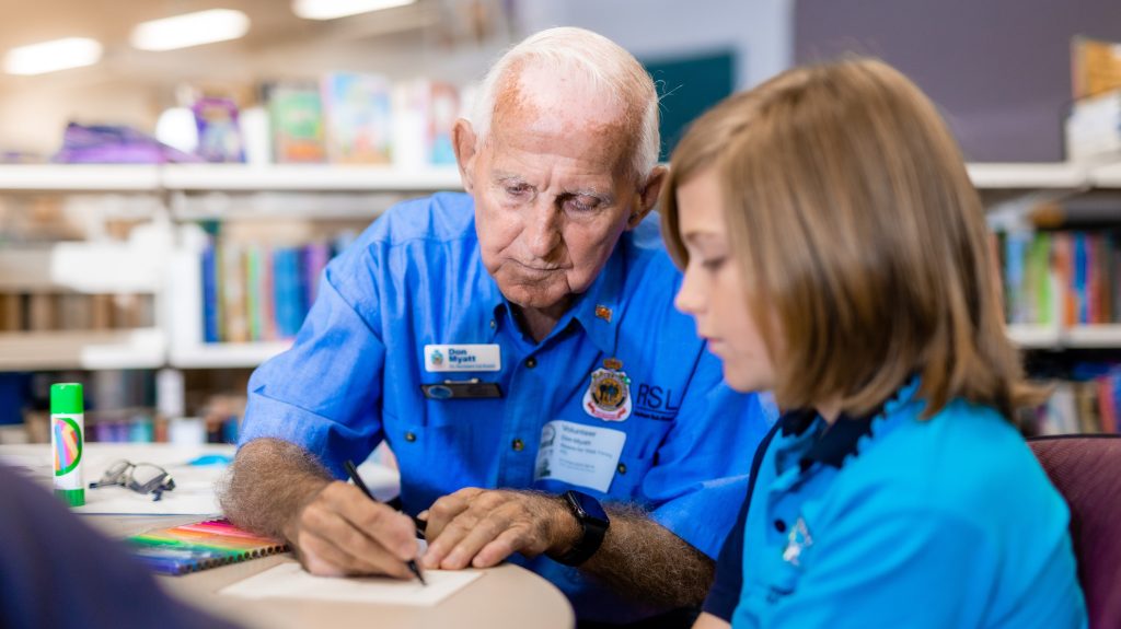 Hundreds of children across South East Queensland are writing letters to Australian armed forces veterans and serving personnel ahead of Anzac Day on April 25. Image: RSL
