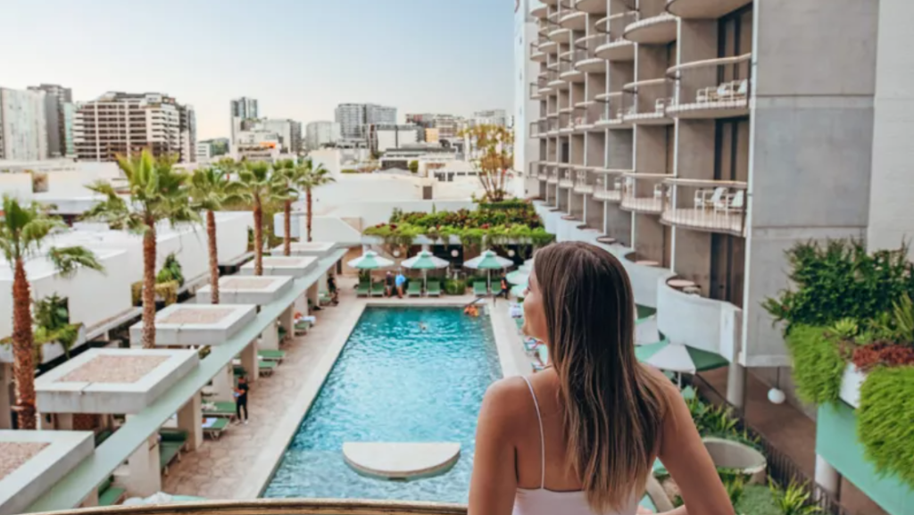 Tourism costs are plummeting. The Calile Hotel (Photo: Tourism and Events Queensland)