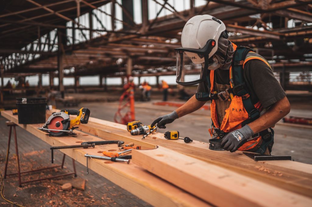 Thumbnail for Trade Minister says clearing million-visa logjam should ease nation’s skills shortage