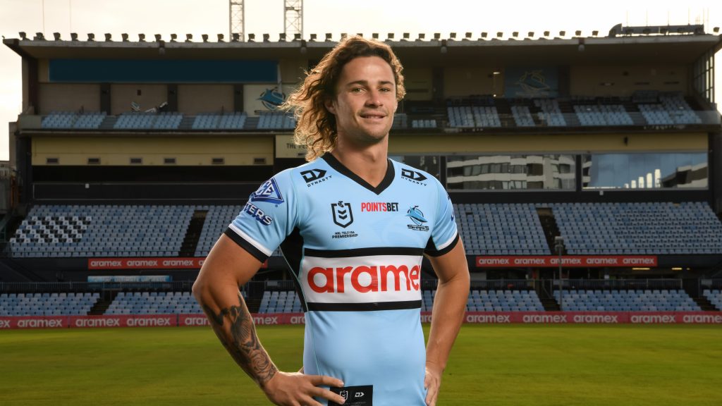 Thumbnail for Why NRL star Hynes says ex-drug dealer mum will move into his granny flat