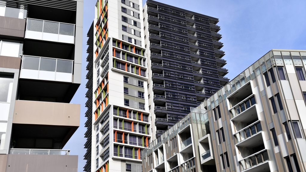  A new proposal to address the housing crisis would see would-be homebuyers teaming up with investors to share the cost, and profits, of residential investments. (AAP Image/Bianca De Marchi) 