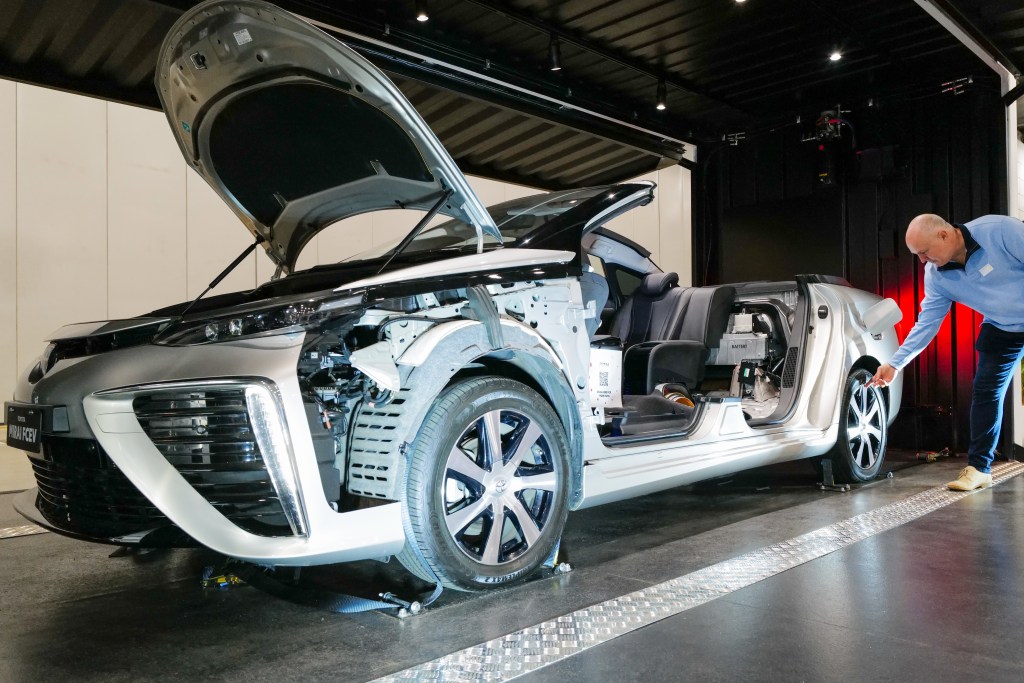 Thumbnail for Oh, how appealing: Toyota unveils hydrogen fleet in glimpse of future