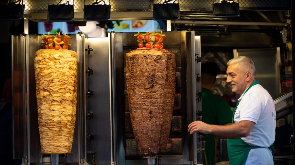 Police have asked for assistance in locating a man about the alleged theft of $20,000 from a Brisbane kebab shop. (Photo by John Wreford / SOPA Images/Sipa USA)