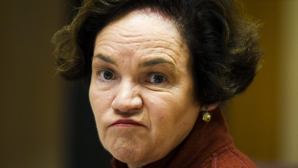 Thumbnail for Robodebt shame finally catches up with department boss and her $900k salary