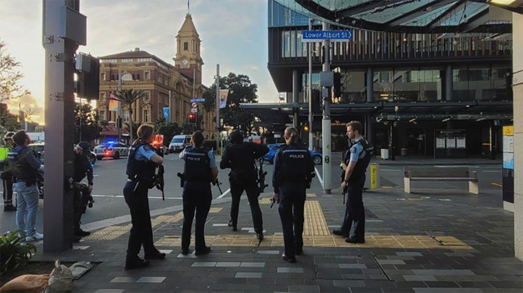Thumbnail for Three shot dead, including gunman, as Auckland rocked by terrifying CBD siege