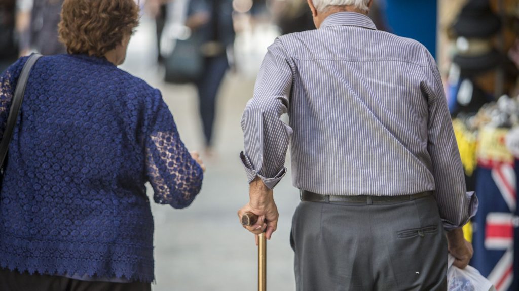 Stock image of an elderly couple in Brisbane, Wednesday, April 27, 2016. (AAP Image/Glenn Hunt) NO ARCHIVING