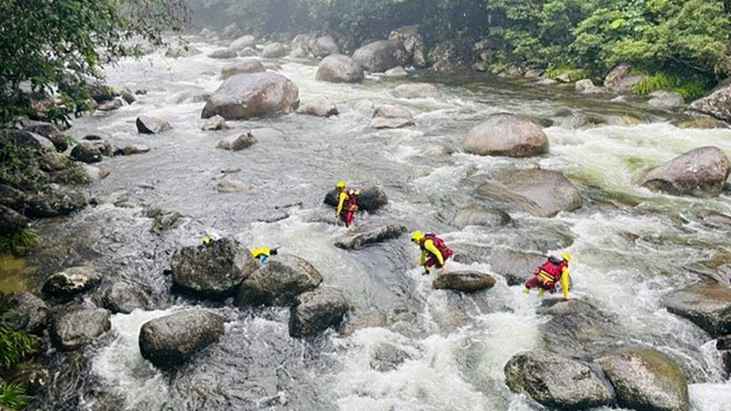 Thumbnail for Human remains in Mossman Gorge might be those of woman missing for 8 months