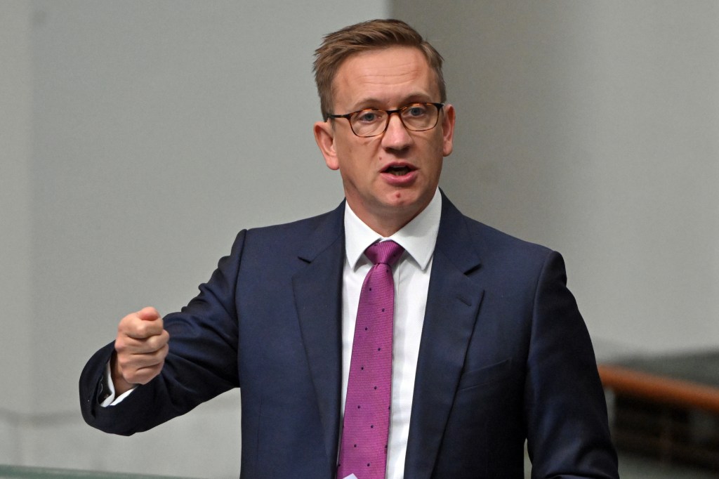 Thumbnail for Licence to print money: Procurement panels are ‘protection racket’ for consulting firms, says report