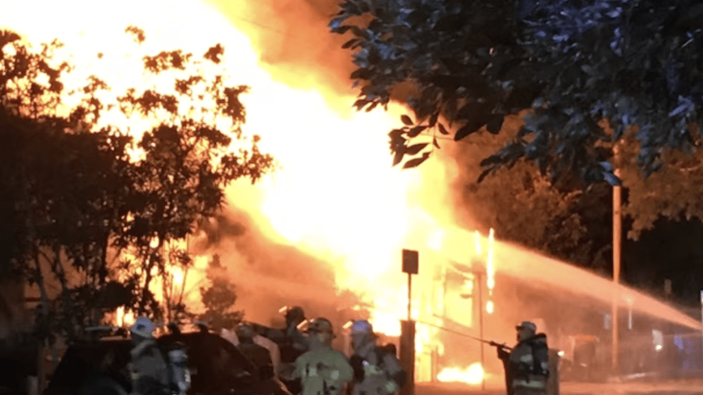 Thumbnail for Four homes lost, street evacuated but no-one hurt in Brisbane inner-city inferno