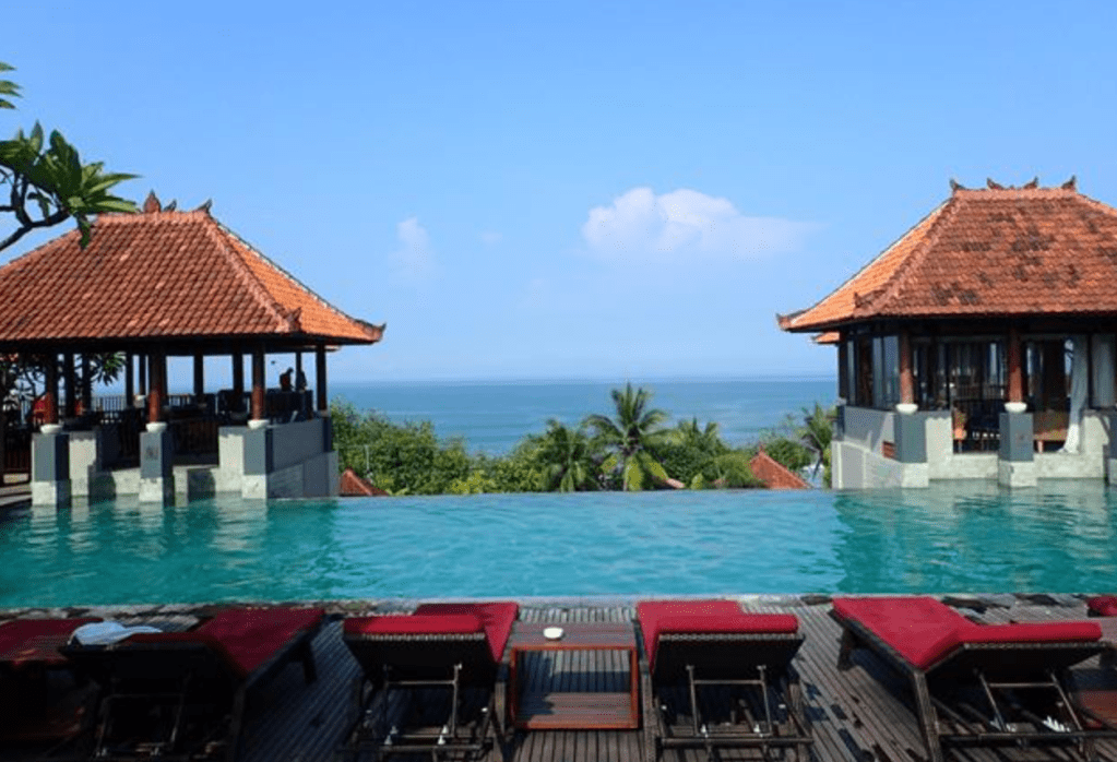 Thumbnail for Bali rocked by strong earthquake, but authorities say no tsunami threat