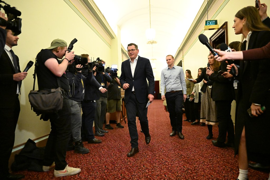 Thumbnail for Andrews gets hero’s farewell as deputy sees off challenge for top job
