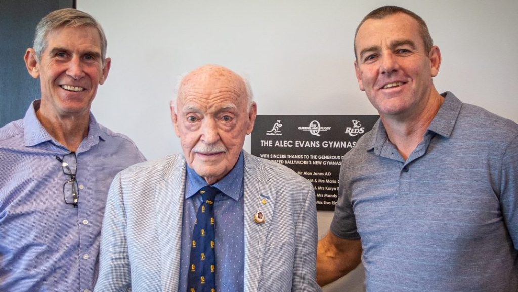 Three former Wallaby greats: Roger Gould (left), Chris Latham (right) and the incomparable Alec Evans. (Image: supplied)