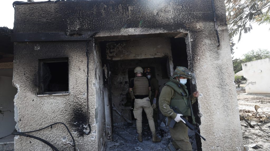 Thumbnail for ‘Most intensive combat in weeks’ as Israeli troops storm Gaza’s main city