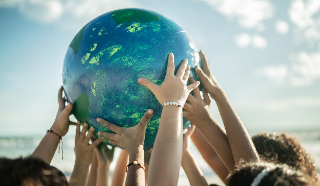 Thumbnail for Growing gulf between Australians and scientists over urgency for climate action