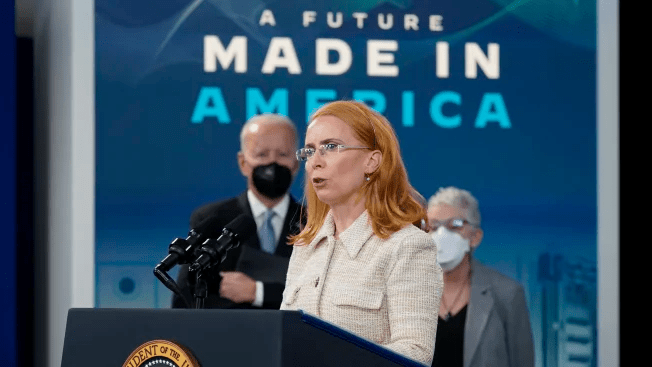 Tritium chief executive Jane Hunter with US President Joe Biden (photo supplied)