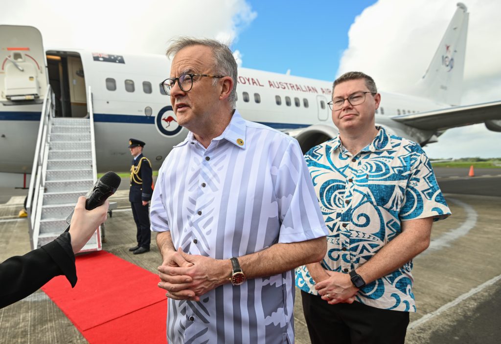 Thumbnail for Pacific Forum heats up as Albanese touches down, heads for Cook Islands