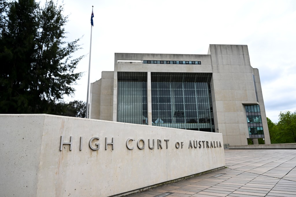 Thumbnail for No right to stay: Albo backs High Court ruling to keep detainees behind bars