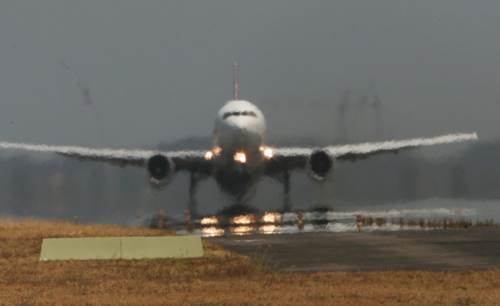 Thumbnail for Scare in the air: Qantas plane forced to shut down one engine before landing safely