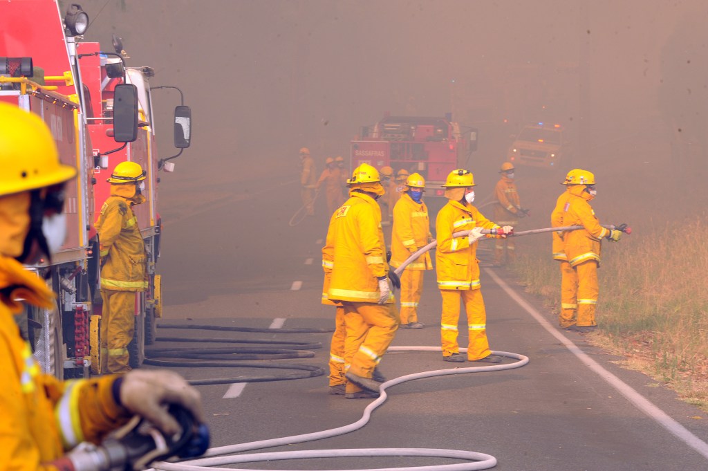 Thumbnail for Two houses saved from bushfires by intense overnight firefight