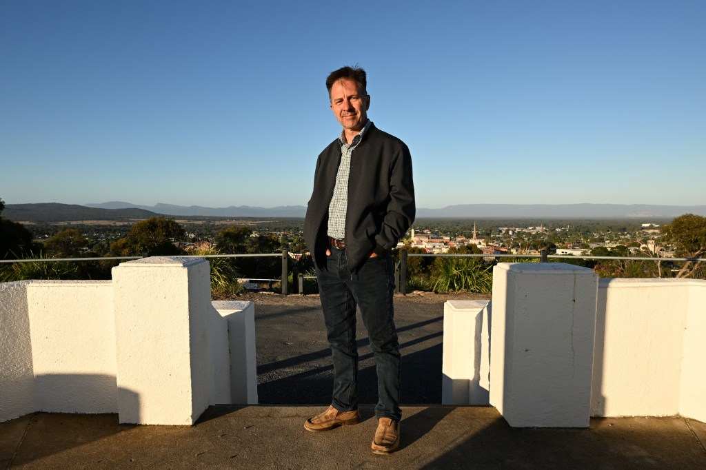 Pomonal resident Marc Sleeman, whose house was one of the few to avoid serious damage from this week's bushfires.   (AAP Image/Joel Carrett) 