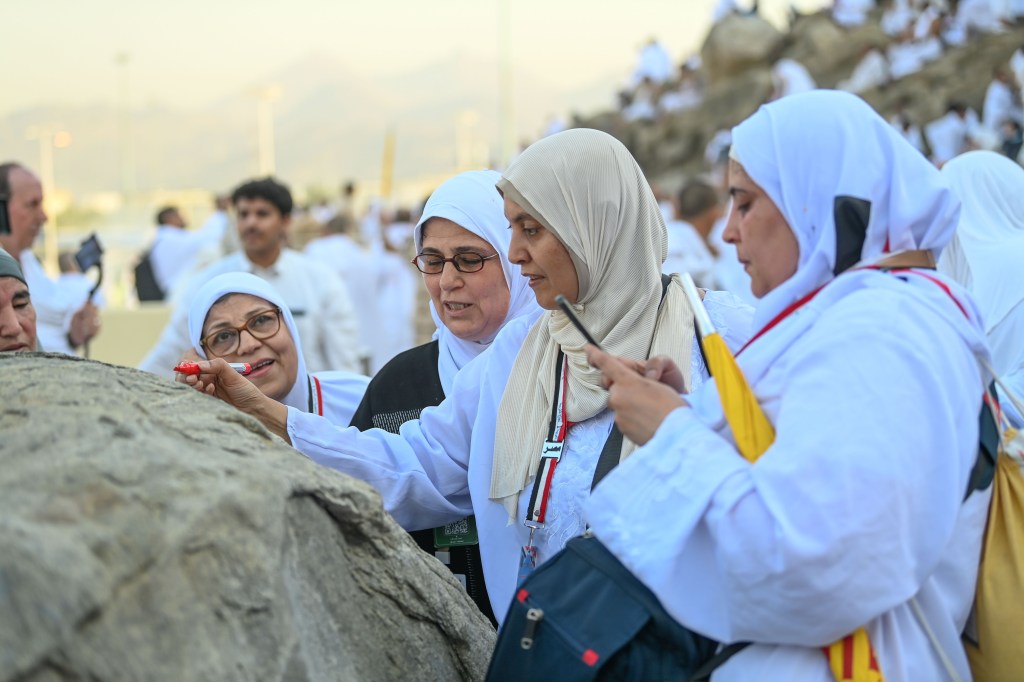Thumbnail for Hundreds reportedly die during Saudi Hajj pilgrimage