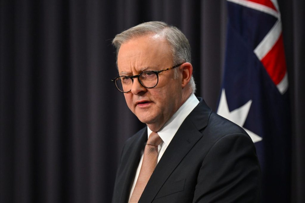 Thumbnail for Albanese announcement moves Australia a step closer to teen social media ban