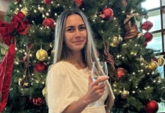 Tia Cameron, 18, died after she was allegedly struck by a bus in Brisbane's CBD on Friday March 8, 2024.(Supplied: Instagram)