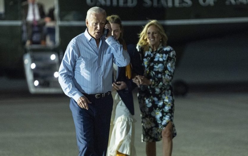 Thumbnail for Biden’s eight visits by Parkinson’s expert, but White House denies reports