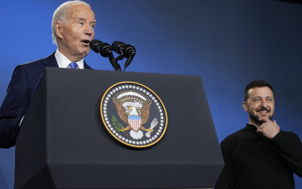 Thumbnail for Could it get any worse? Biden refers to Ukrainian leader as ‘President Putin, Vice-President Trump’