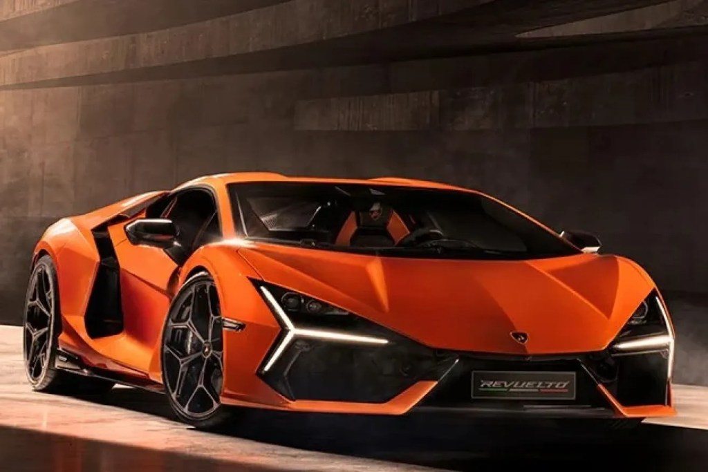 Thumbnail for Supercar owners may soon need a special licence to drive their own car