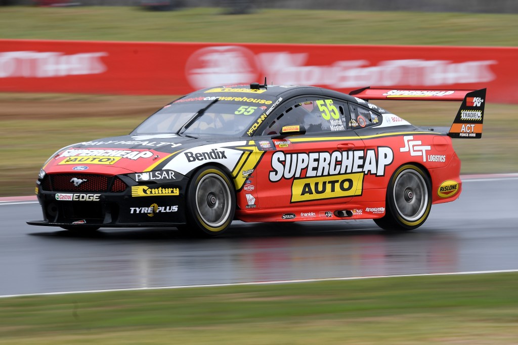 Supercheap has earned almost $4 billion and will pay investors a special dividend. (AAP Image/Dan Himbrechts) 