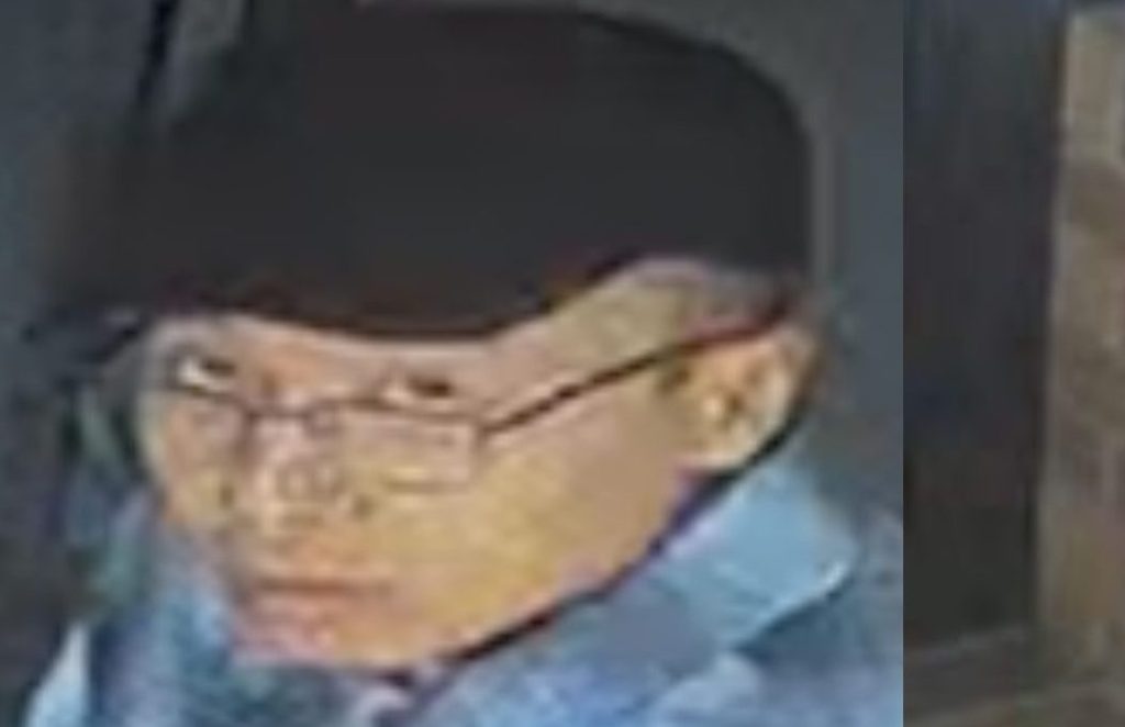 A screenshot captured from CCTV video supplied on Thursday, August 29, 2024, shows a man wanted by police. Police are searching for a man who allegedly poured hot liquid on a 9-month-old baby boy at Hanlon Park in Brisbane. (AAP Image/Supplied by Queensland Police Service)