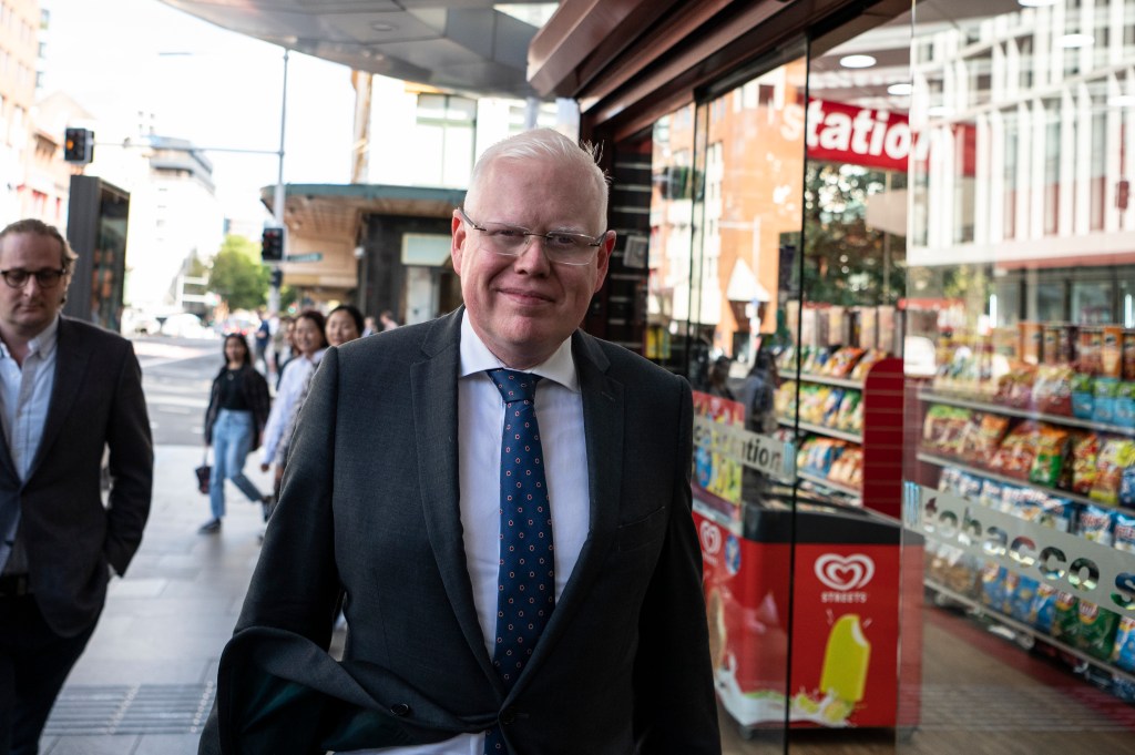 Thumbnail for The honourable member will resume his seat – half-naked pollie caught in parly
