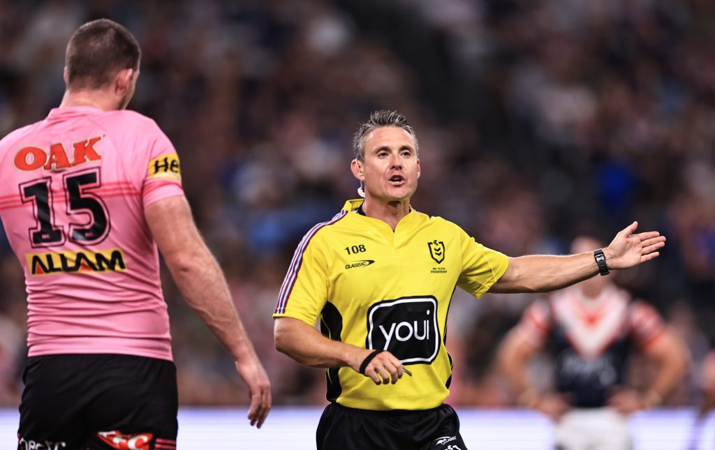 Thumbnail for Gee, that was quick: Top-rated NRL referee dumped for first-round of finals